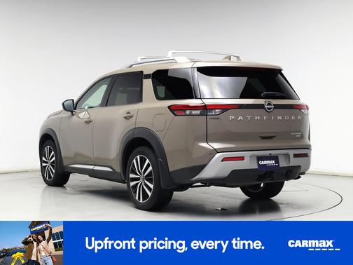 2024 Nissan Pathfinder Platinum