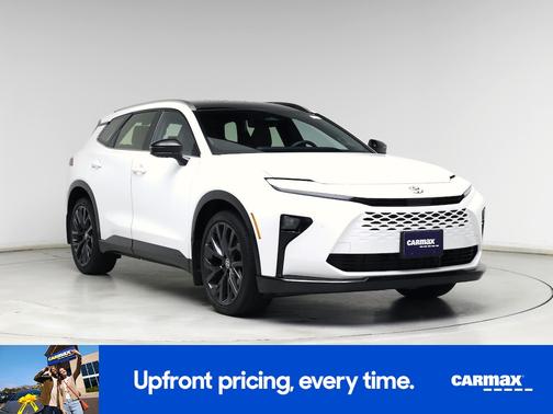 White 2025 Toyota Crown Signia Limited