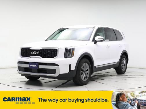 2023 Kia Telluride LX