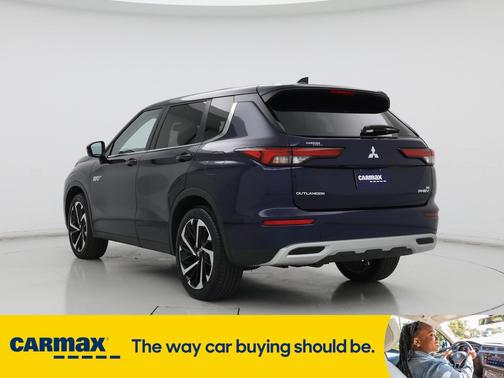 2023 Mitsubishi Outlander PHEV SE