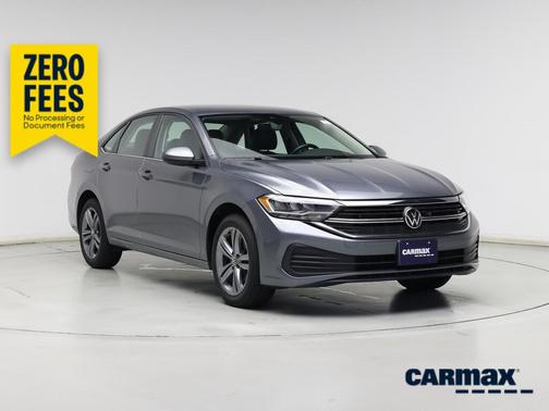 Gray 2023 Volkswagen Jetta SE