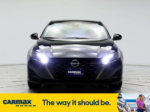 2023 Nissan Altima SR