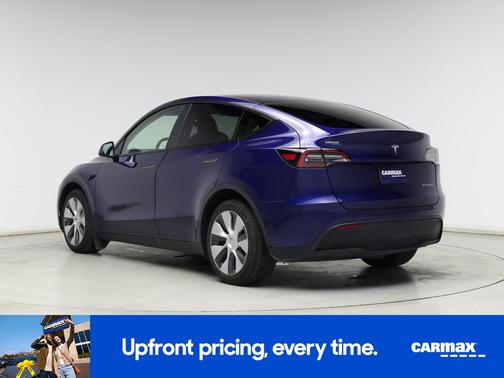 Blue 2023 Tesla Model Y Long Range
