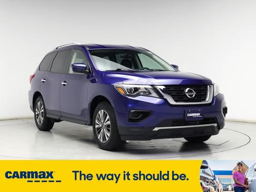 2020 Nissan Pathfinder S