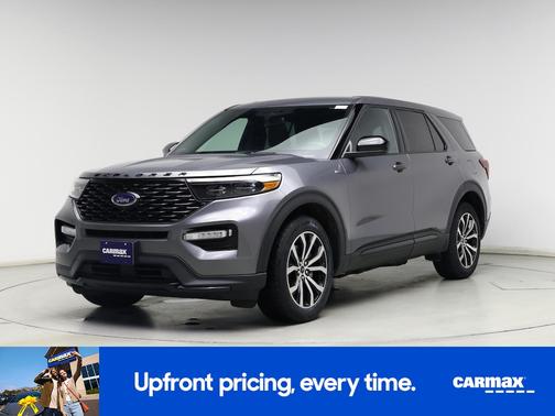 Gray 2022 Ford Explorer ST-Line