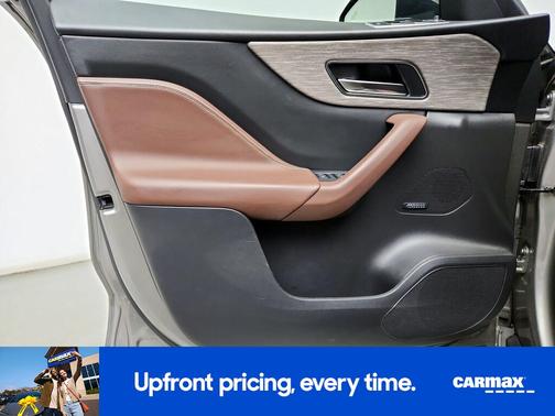 2019 Jaguar F-PACE S