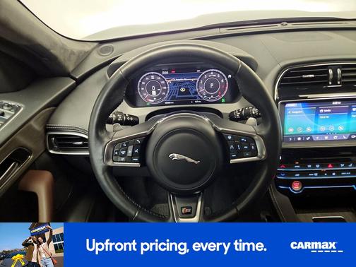 2019 Jaguar F-PACE S