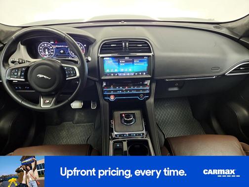 2019 Jaguar F-PACE S
