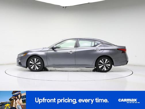 Gray 2022 Nissan Altima SV