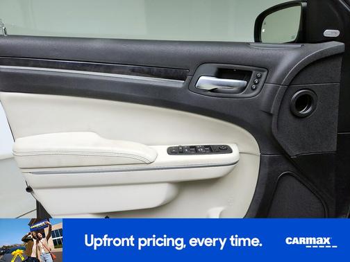 2022 Chrysler 300 Touring L