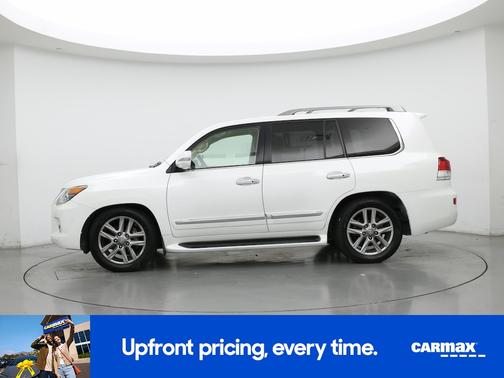 White 2014 Lexus LX 570