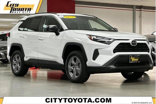 2025 Toyota RAV4 Hybrid LE