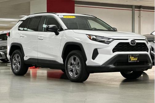 2025 Toyota RAV4 Hybrid LE