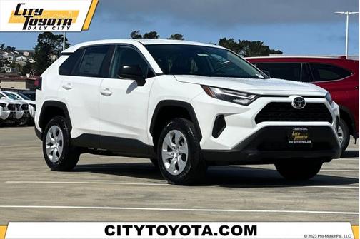 2025 Toyota RAV4 LE