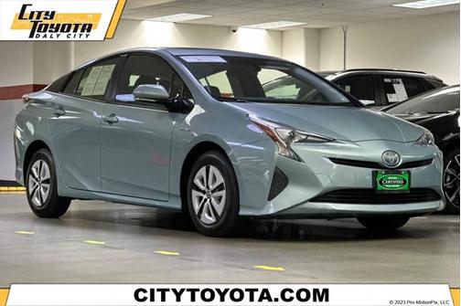 2016 Toyota Prius Four