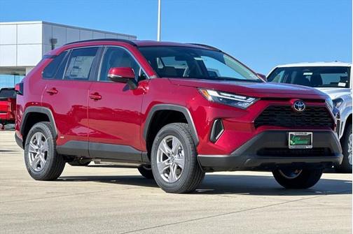 2025 Toyota RAV4 Hybrid LE