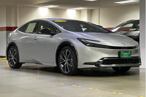 2024 Toyota Prius XLE