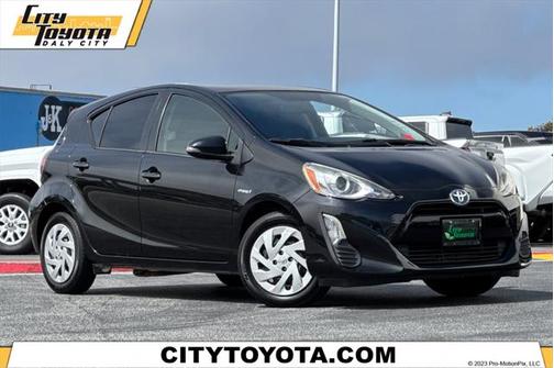 2016 Toyota Prius c Two