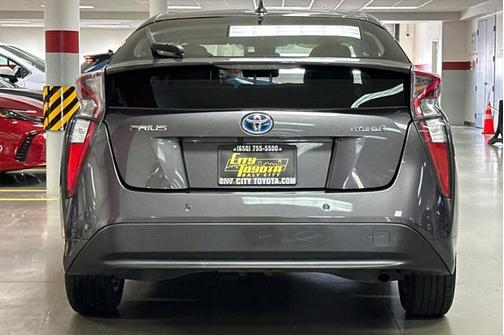 2018 Toyota Prius Two