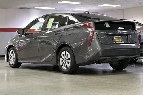 2018 Toyota Prius Two