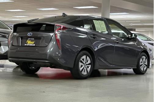 2018 Toyota Prius Two