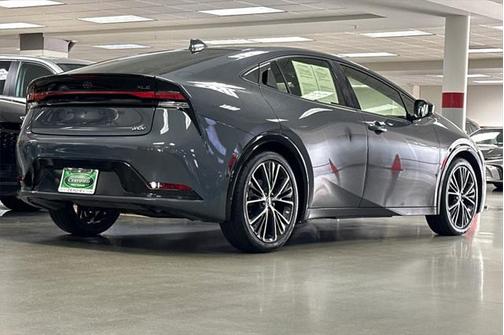 2024 Toyota Prius XLE