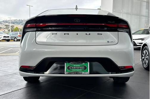 2024 Toyota Prius XLE