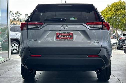 2025 Toyota RAV4 Hybrid LE