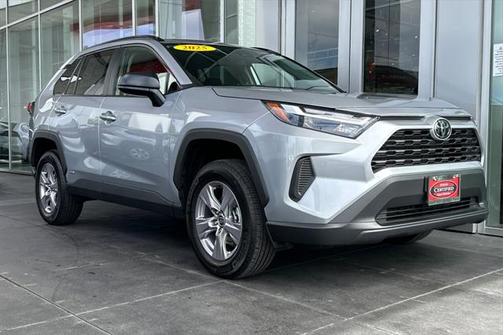 2025 Toyota RAV4 Hybrid LE