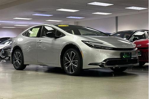 2024 Toyota Prius XLE