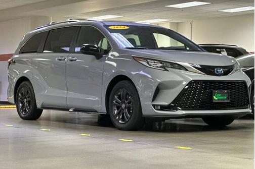 2024 Toyota Sienna XSE 7 Passenger