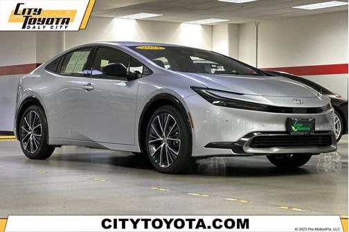2024 Toyota Prius XLE