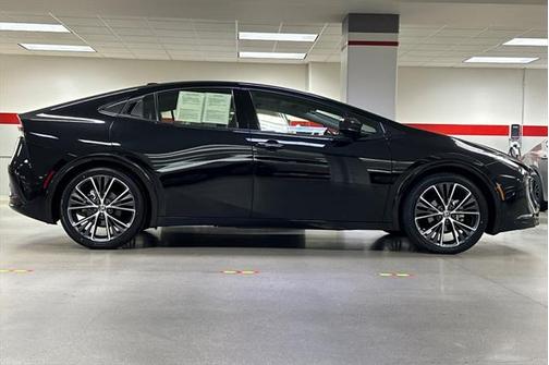 2024 Toyota Prius XLE
