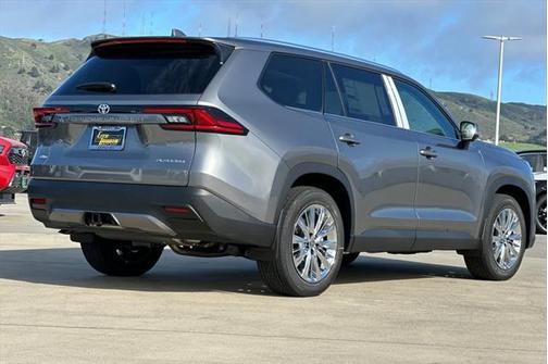 2025 Toyota Grand Highlander Platinum