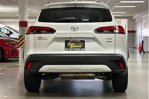 2022 Toyota Corolla Cross XLE