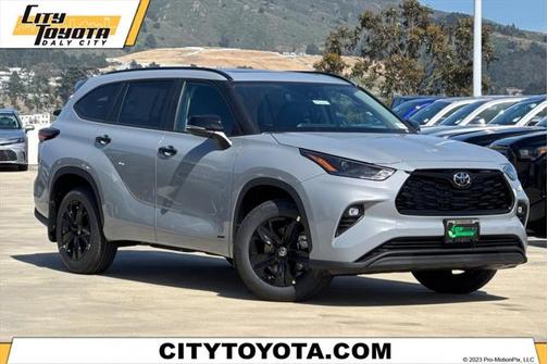 2025 Toyota Highlander Hybrid XLE