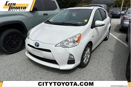 2014 Toyota Prius c Three