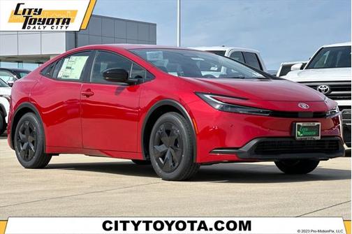 2025 Toyota Prius LE