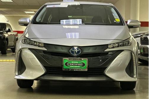 2021 Toyota Prius Prime LE