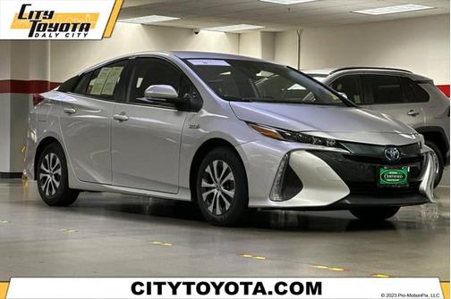 2021 Toyota Prius Prime LE