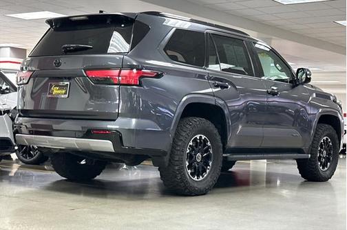 2023 Toyota Sequoia Limited