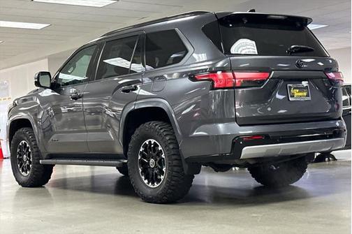 2023 Toyota Sequoia Limited