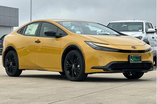 2025 Toyota Prius L