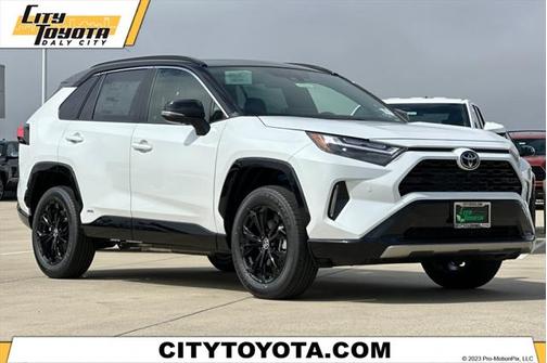 2025 Toyota RAV4 Hybrid SE