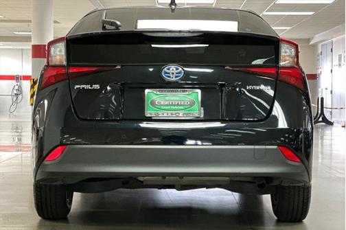 2022 Toyota Prius LE