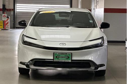2024 Toyota Prius XLE