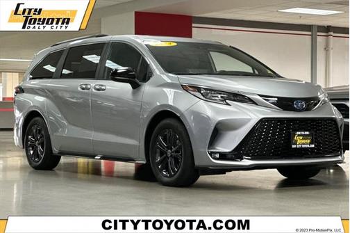 2024 Toyota Sienna XSE 7 Passenger