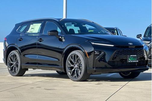 2025 Toyota Crown Signia Limited
