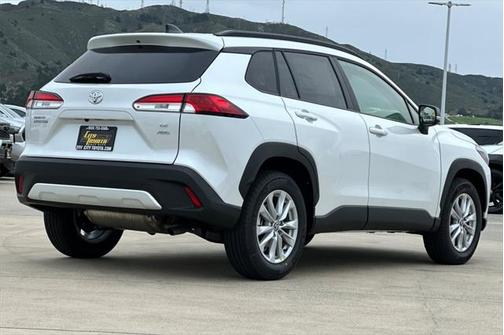 2025 Toyota Corolla Cross LE