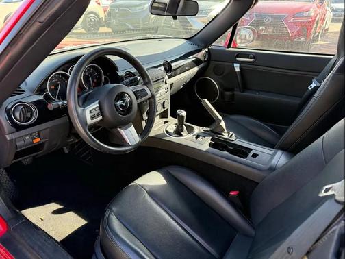 2006 Mazda MX-5 Miata Grand Touring